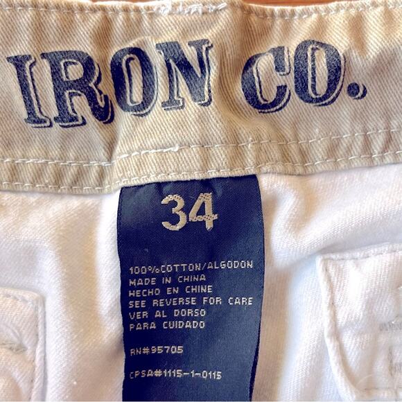 Iron Co. Mens Cream Cargo Pocket Shorts size 34 - Picture 2 of 10